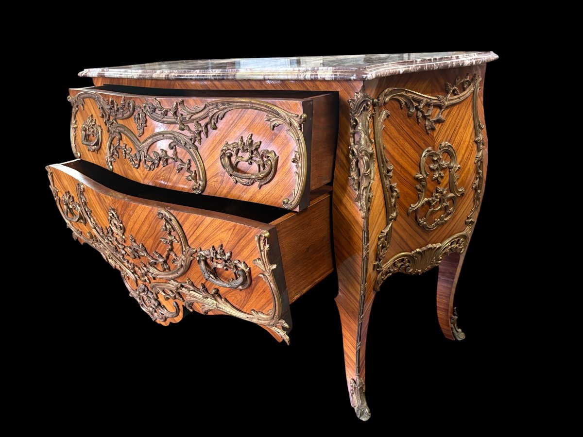 Elegant Curved Chest Of Drawers With Bronze Hardware, 1920.-photo-5