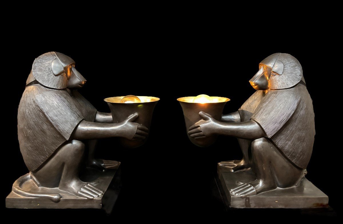 Paire de grandes lampes en bronze « Babouins » style ART DECO-photo-1