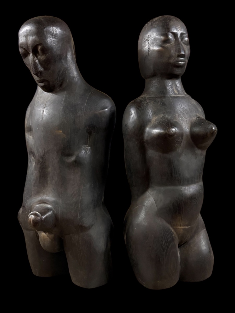 Paire de torses en bois de chêne noirci, vers 1973 . -photo-4
