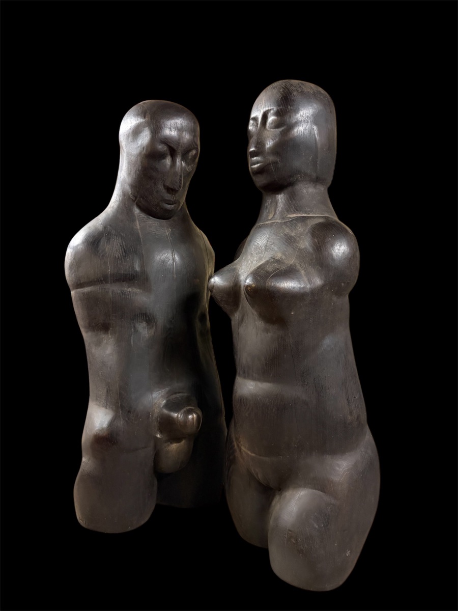 Paire de torses en bois de chêne noirci, vers 1973 . -photo-8