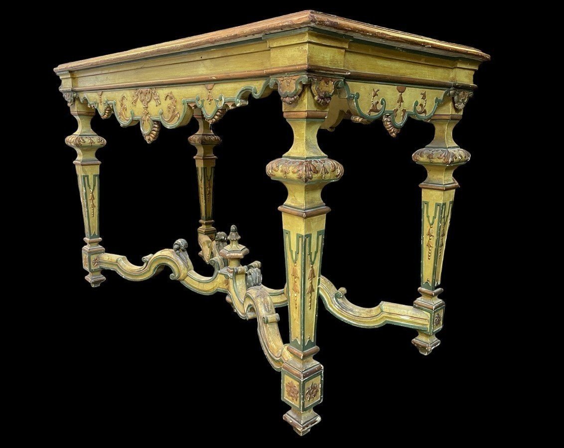 Late 19th-century Regency-style Painted Wooden Center Table.