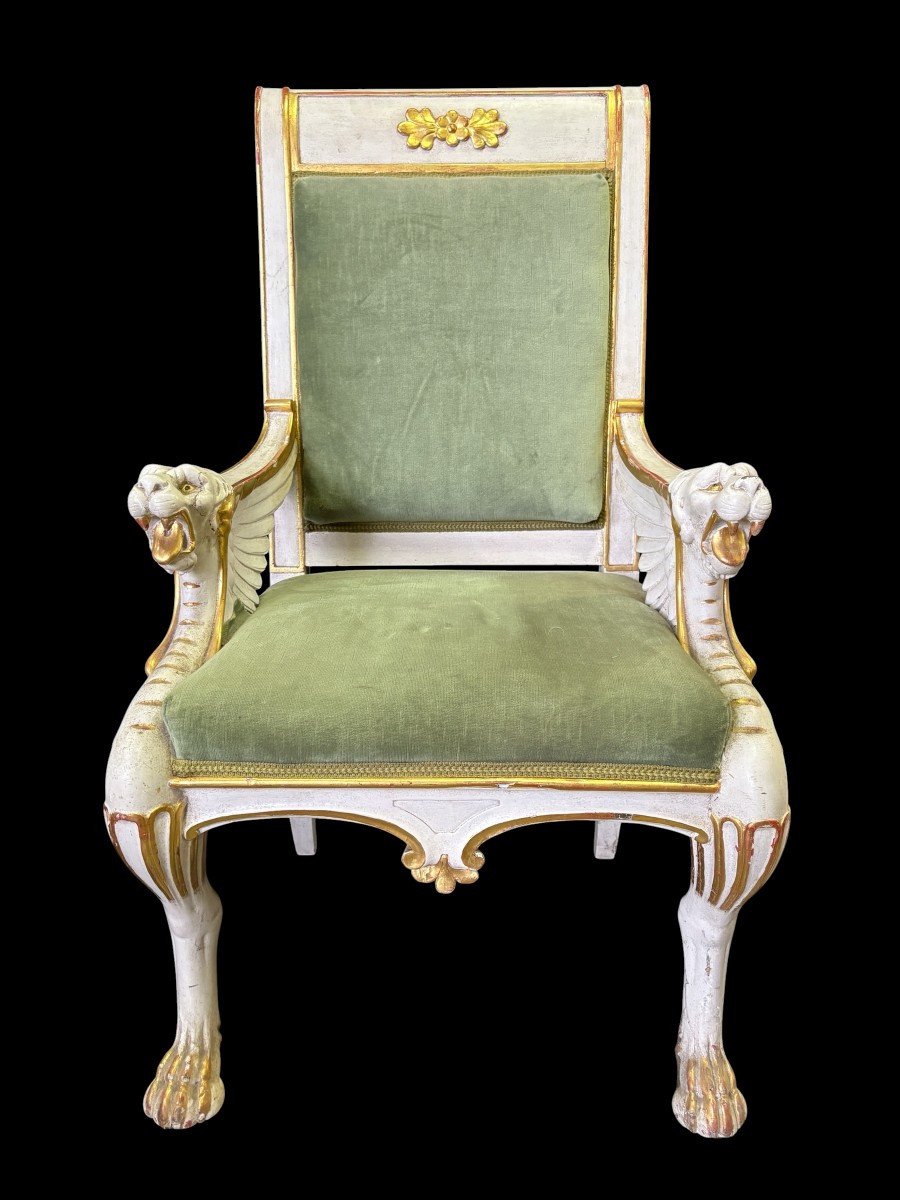 Fauteuil « Animaux mythologiques ailés » de style Empire, XIXe siècle.-photo-3