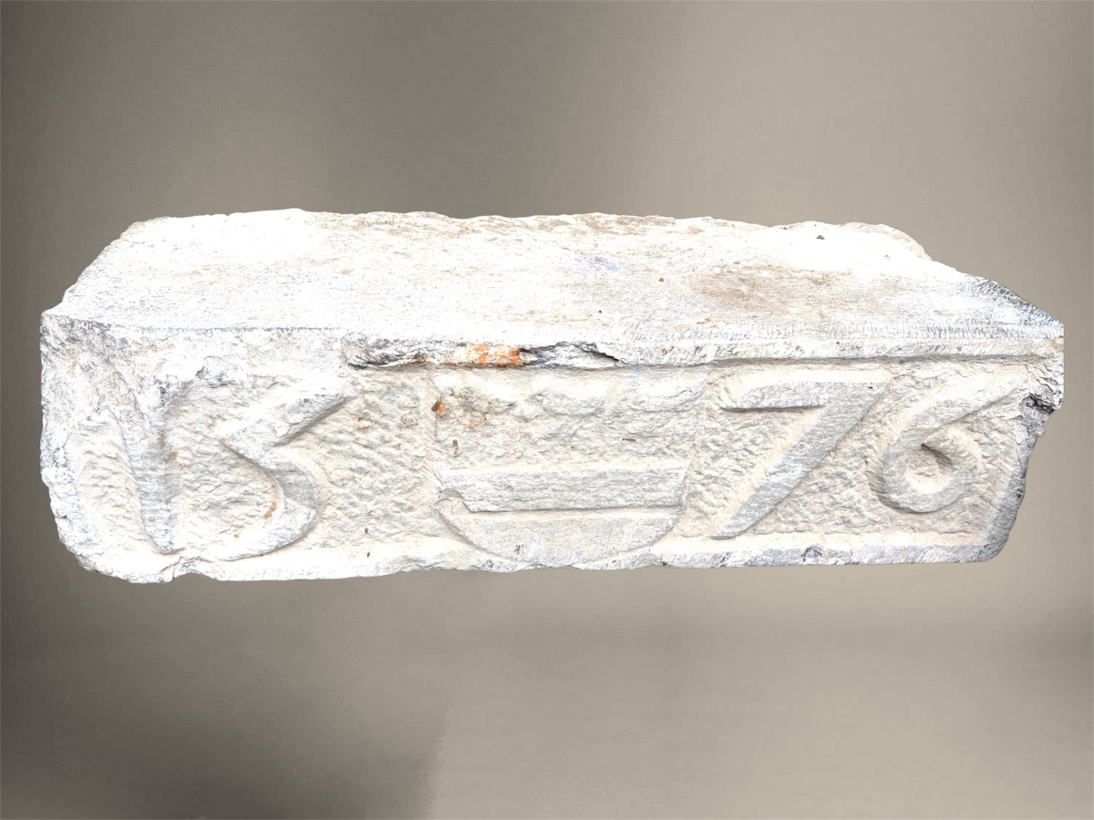 A Facade Stone Dated 1576 In France -photo-6