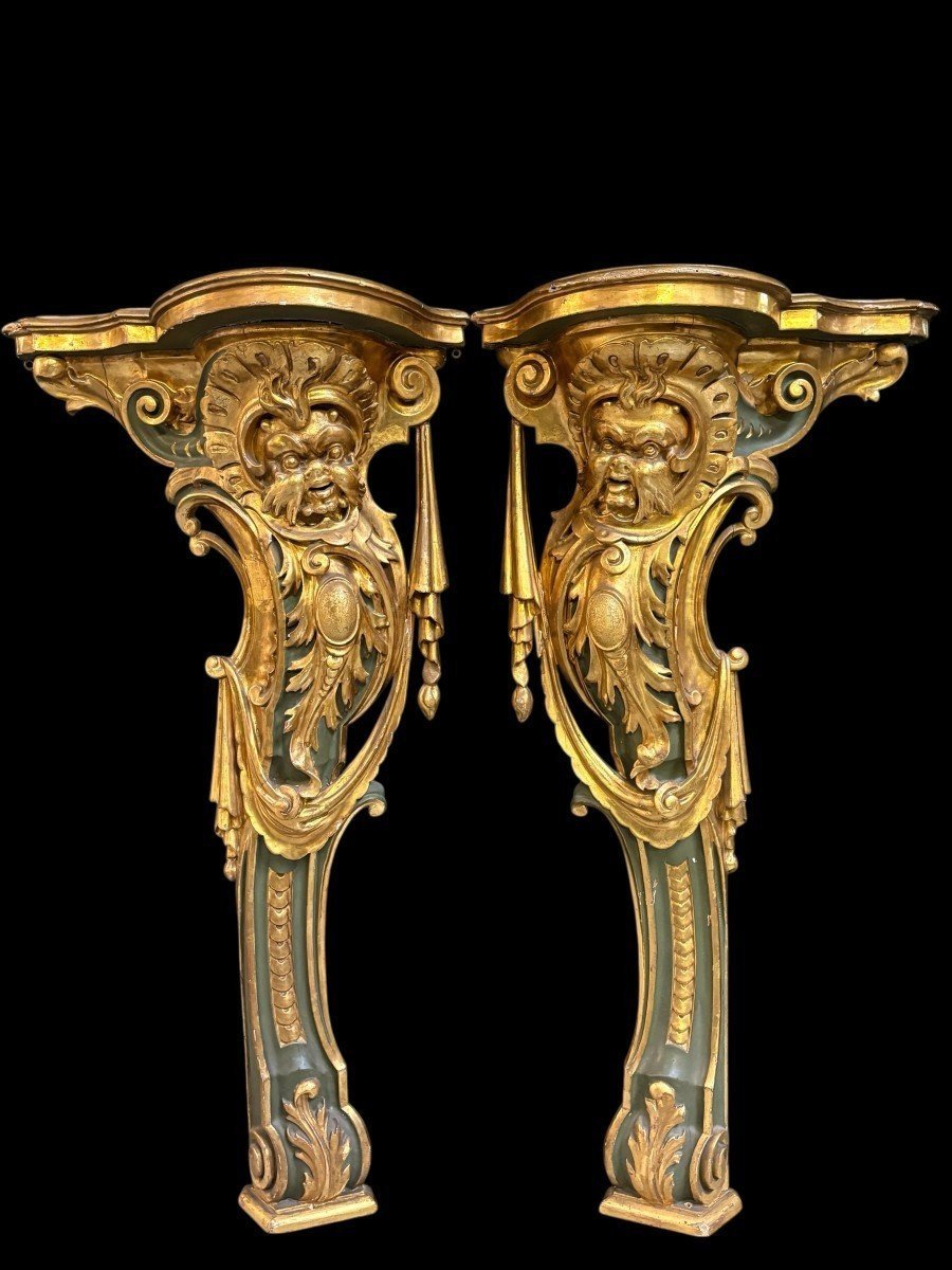 A Pair Of Elegant 18th-century Italian Wall Sconces.