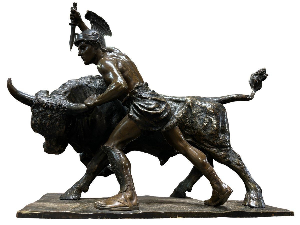 Belle Sculpture En Bronze Représentant Un Gladiateur Combattant Un Taureau 19ème.-photo-6