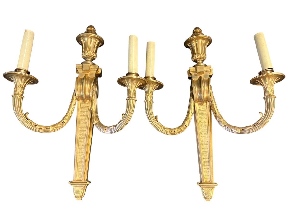 Pair Of Large Louis XVI-style Bronze Wall Sconces, 19th Century-photo-2