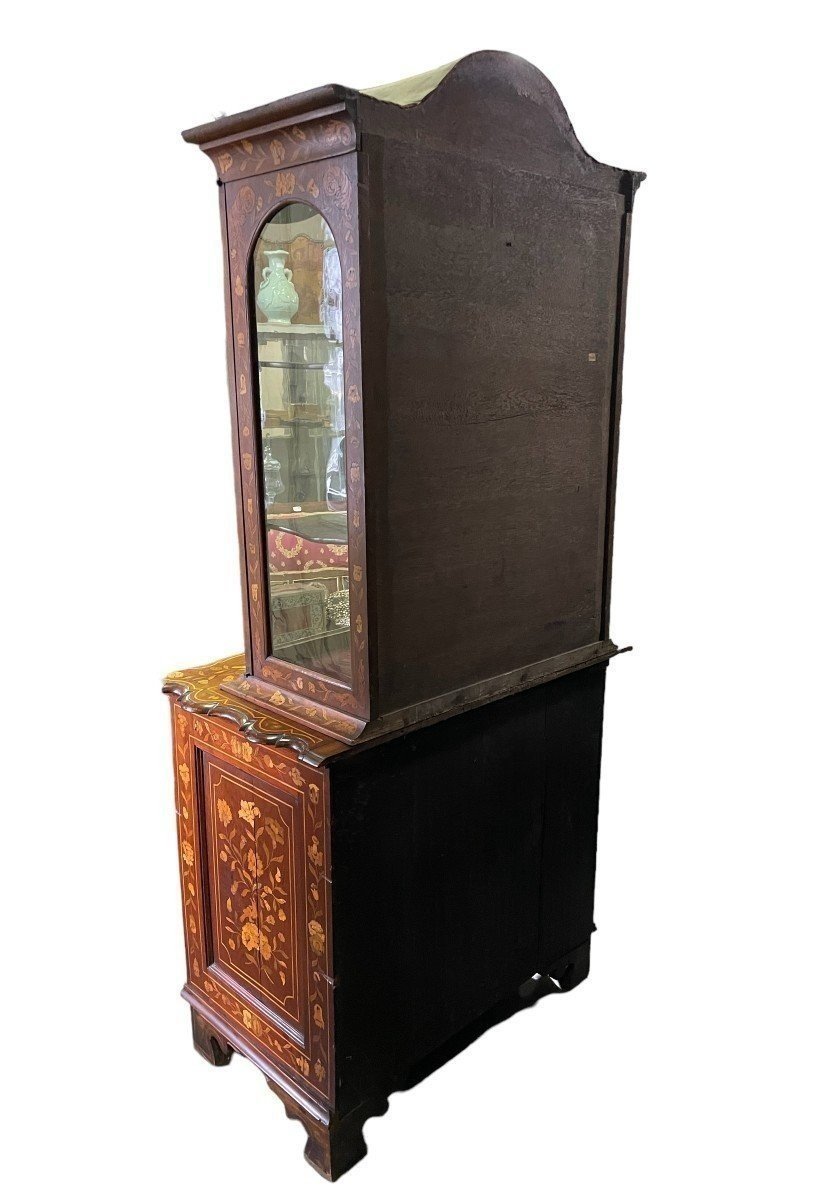 Elegant Display Cabinet With Marquetry, Late 18th–early 19th Century.-photo-8