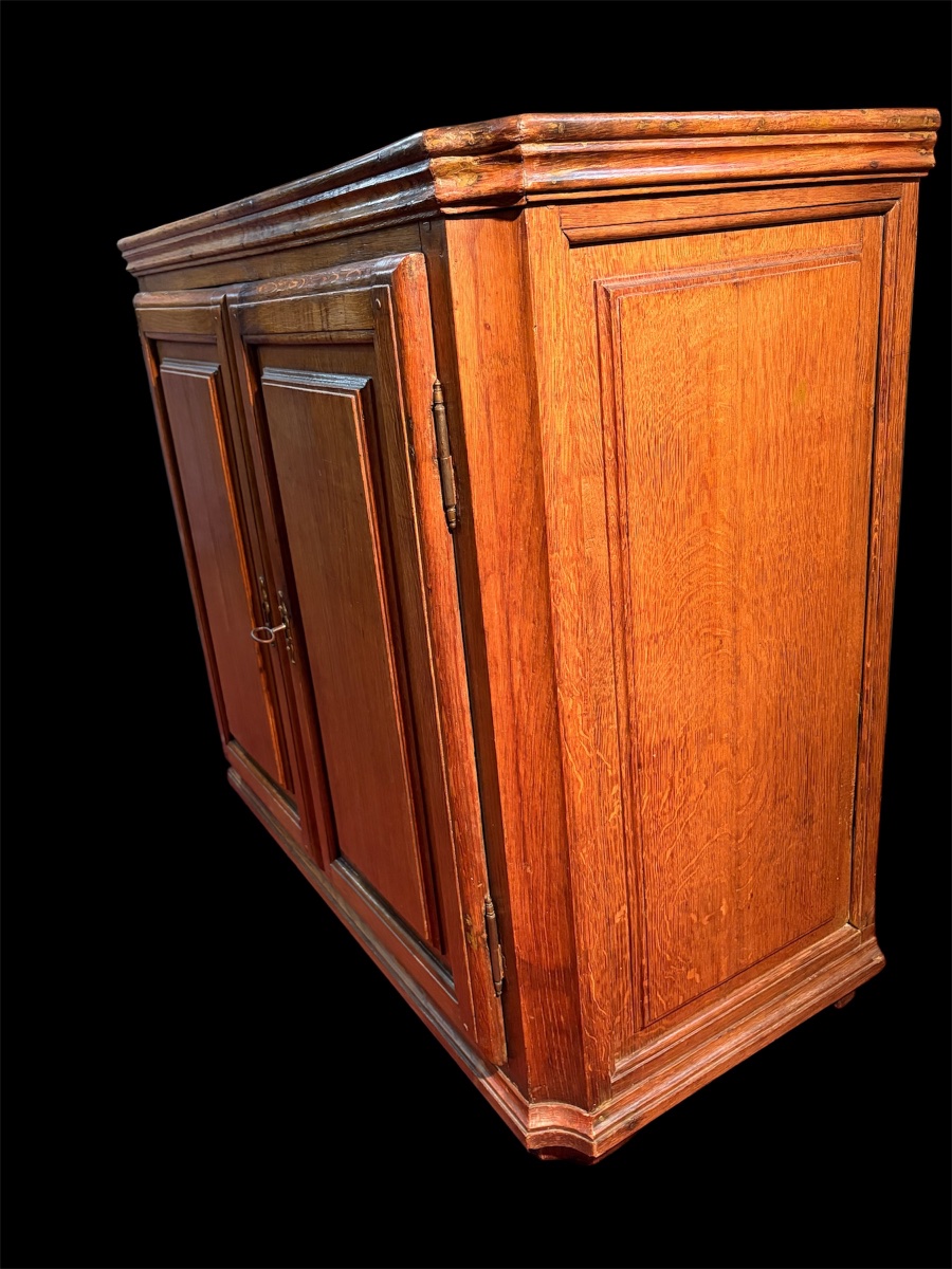 Jolie petite meuble de rangement en bois de chêne -photo-4