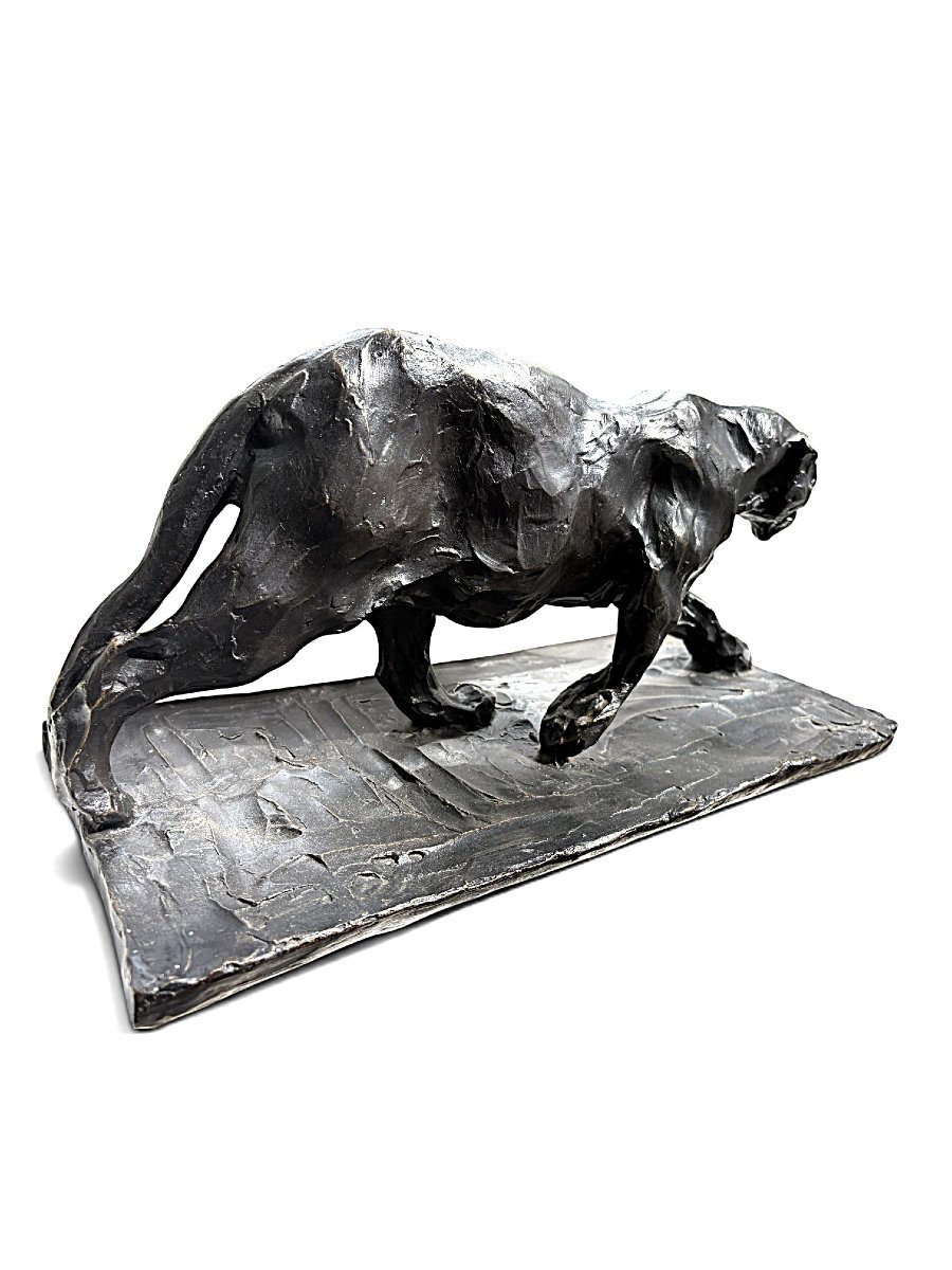 Sculpture d'une panthère en bronze, XXe siècle.-photo-4