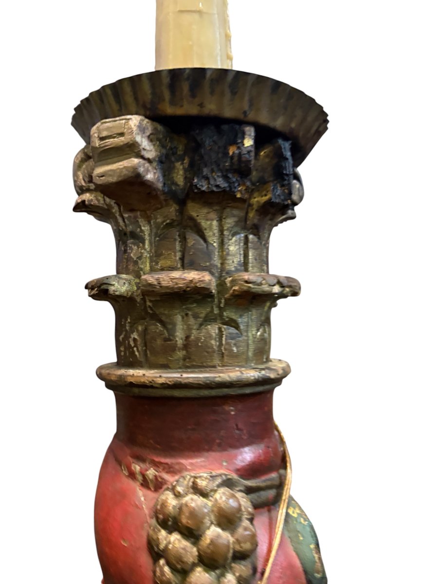Paire de colonnes en bois torsadées du XVIIe siècle-photo-3