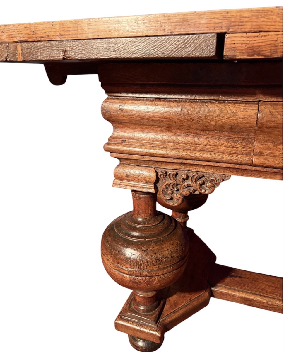 A 17th-century Baroque Table With Ball-shaped Legs.-photo-5