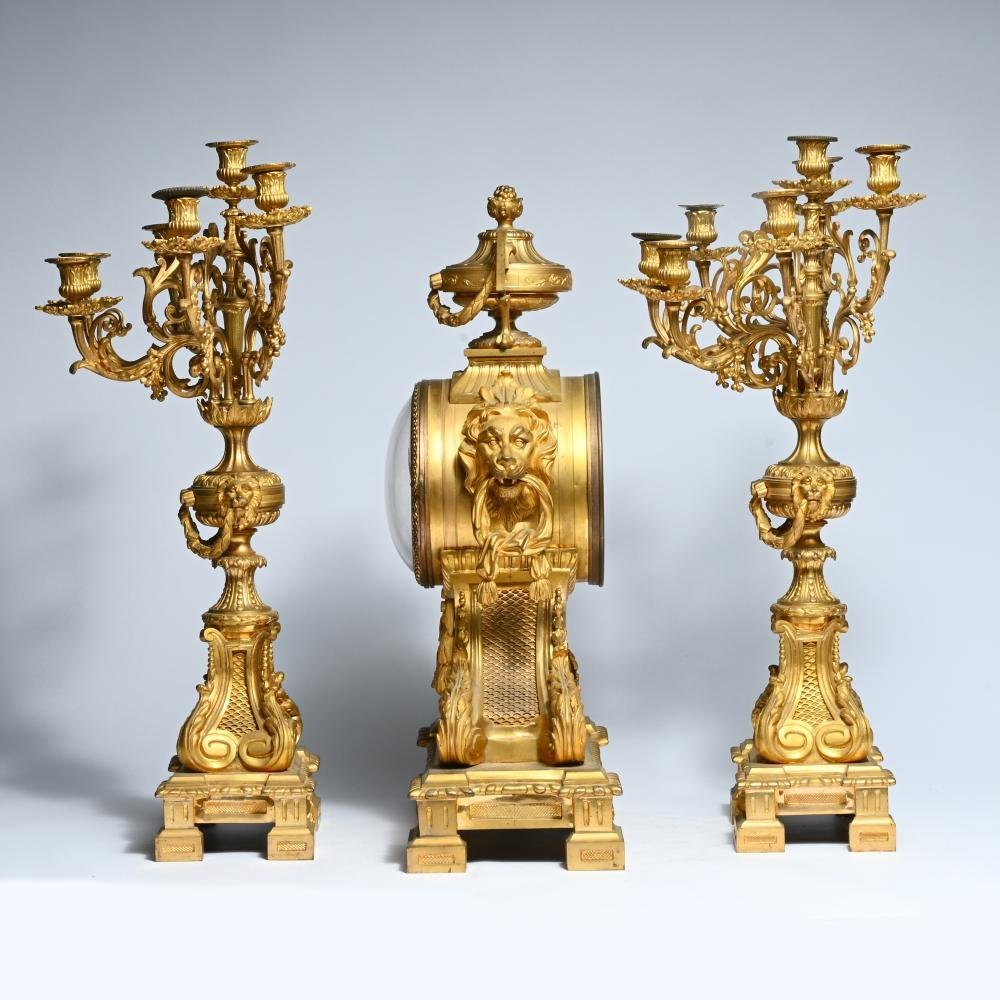 Grand Garniture De Cheminée De Style LXVI En Bronze Doré Paris, 19e Siècle.-photo-4
