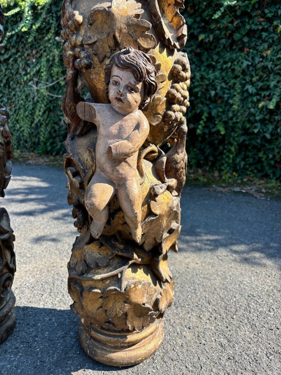 Pair Of Large Twisted Columns With Capitals, 17th Century.-photo-2