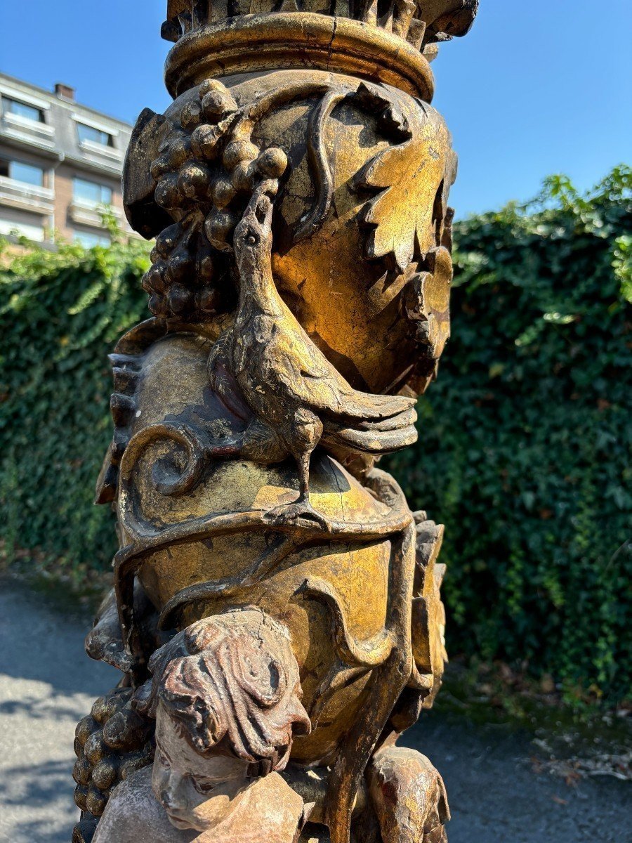 Pair Of Large Twisted Columns With Capitals, 17th Century.-photo-4