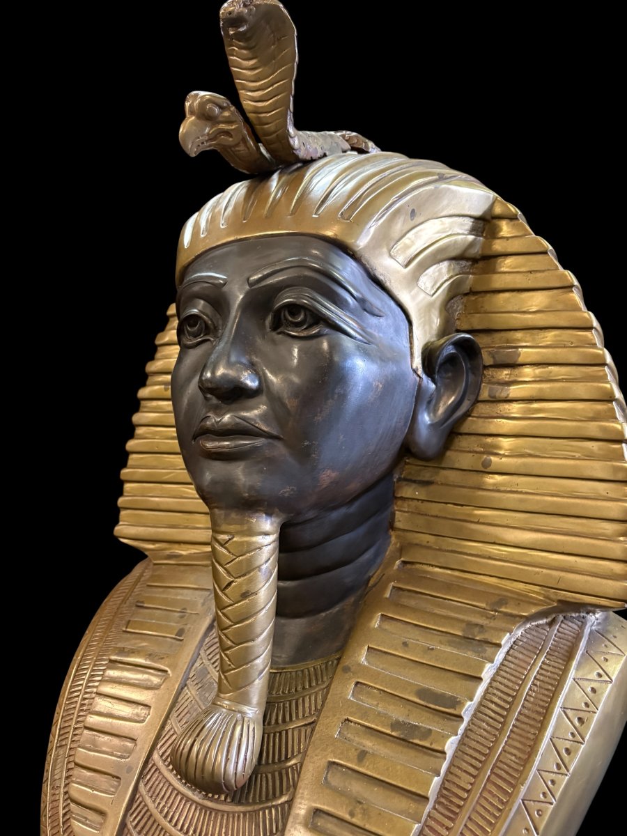 Large Bronze Bust Of Pharaoh "tutankhamun," 20th Century-photo-1