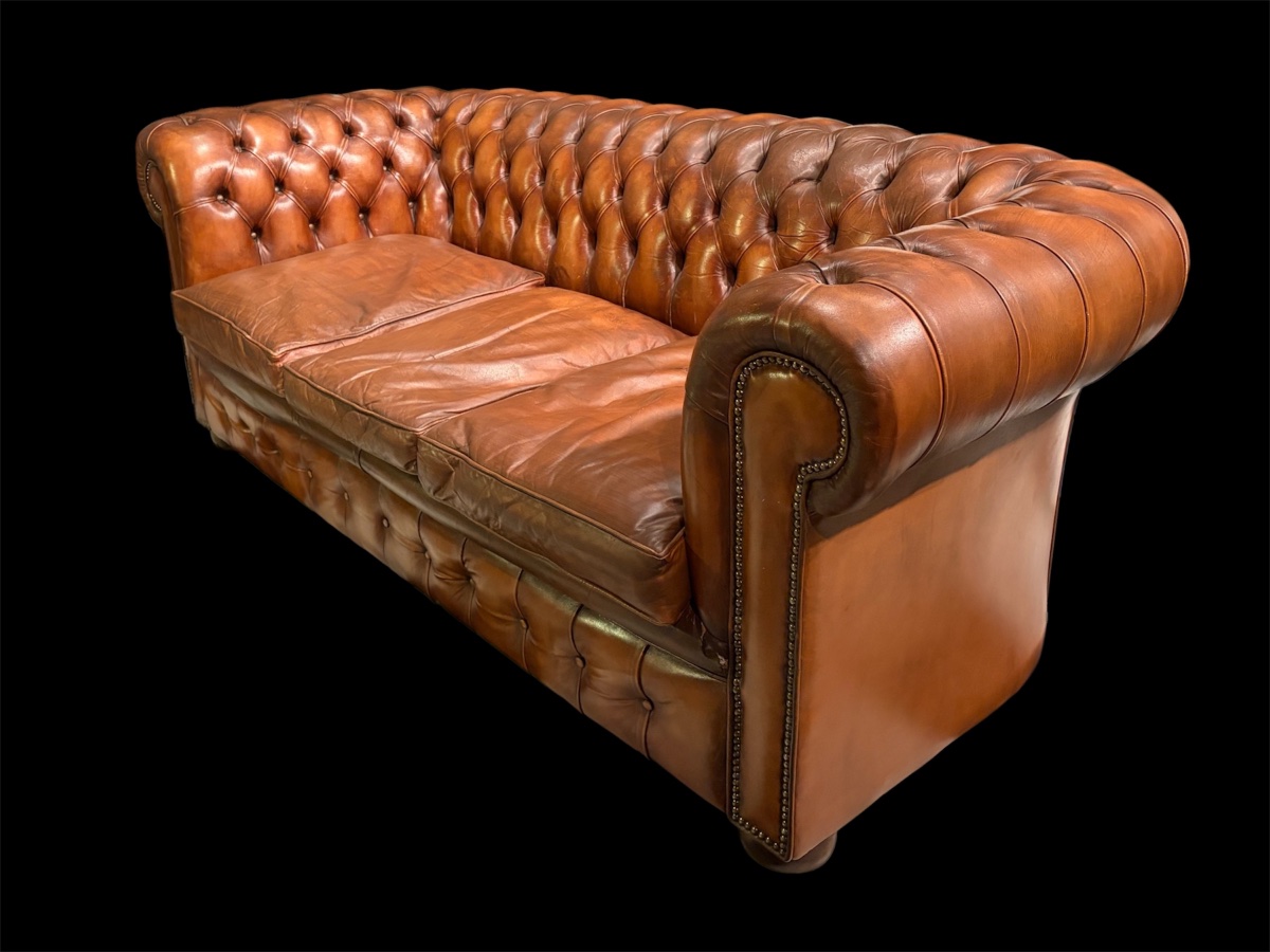Three-seater Chesterfield Sofa; Width 202 Cm -photo-4