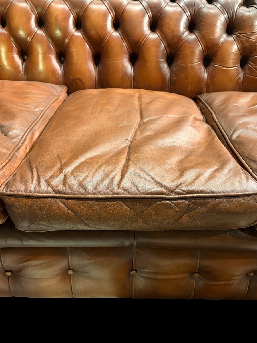 Three-seater Chesterfield Sofa; Width 202 Cm -photo-5