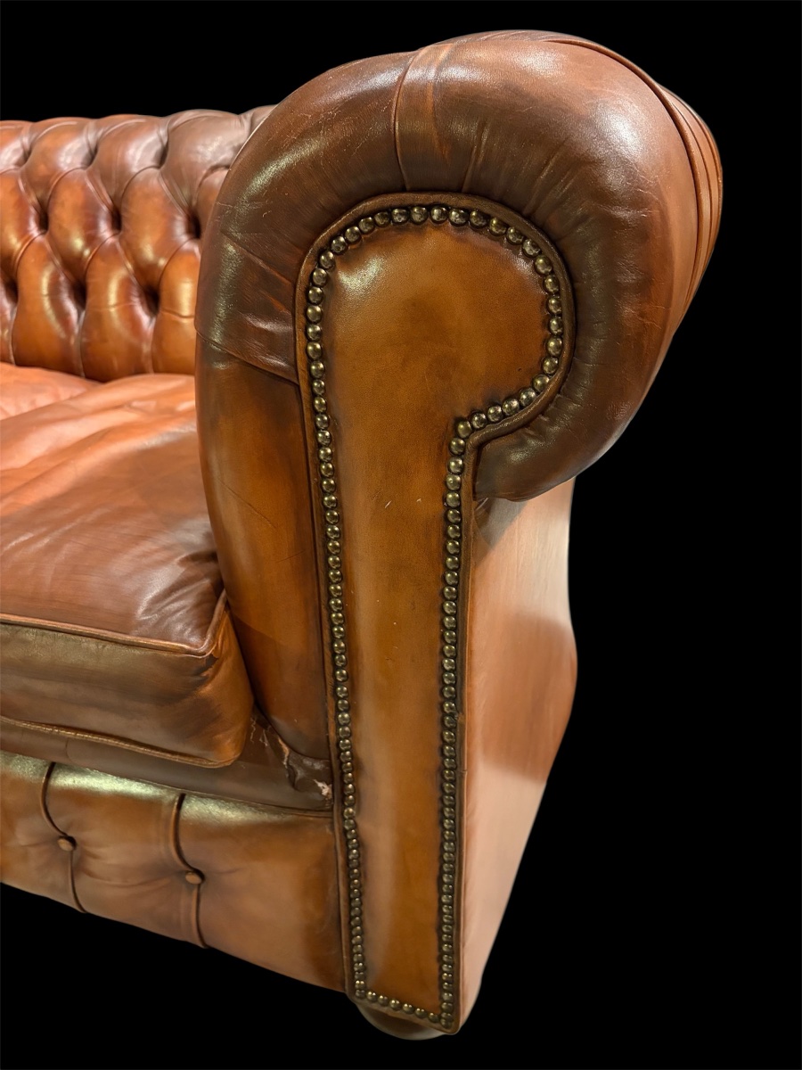Three-seater Chesterfield Sofa; Width 202 Cm -photo-8