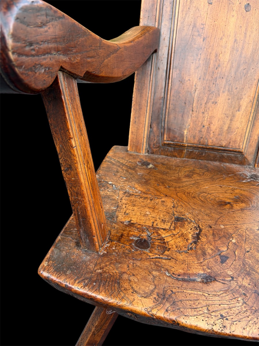 A Rustic, Characterful Armchair Made Of Oak -photo-2