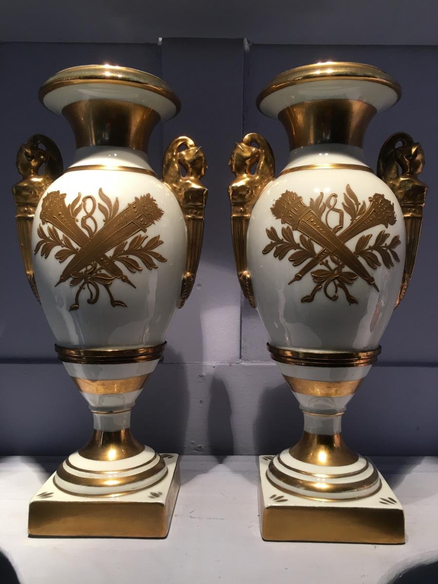 Paire De Vases En Porcelaine Style Empire Début 20ème.-photo-2