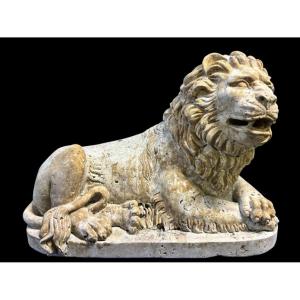Grande Sculpture d'Un Lion De La Renaissance En Travertin 20ème ( 61 cm )