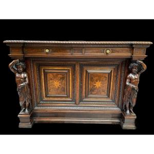 Special Cabinet With Two Large Walnut Sculptures, 19th Century.
