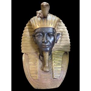 Grand buste en bronze du pharaon « Toutankhamon », XXe siècle