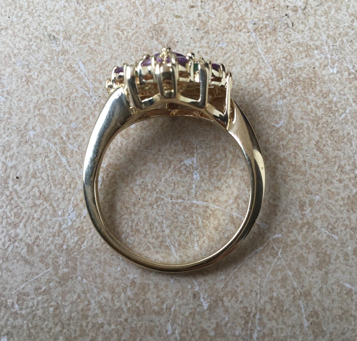 Bague or, améthystes, émeraudes et diamants-photo-3