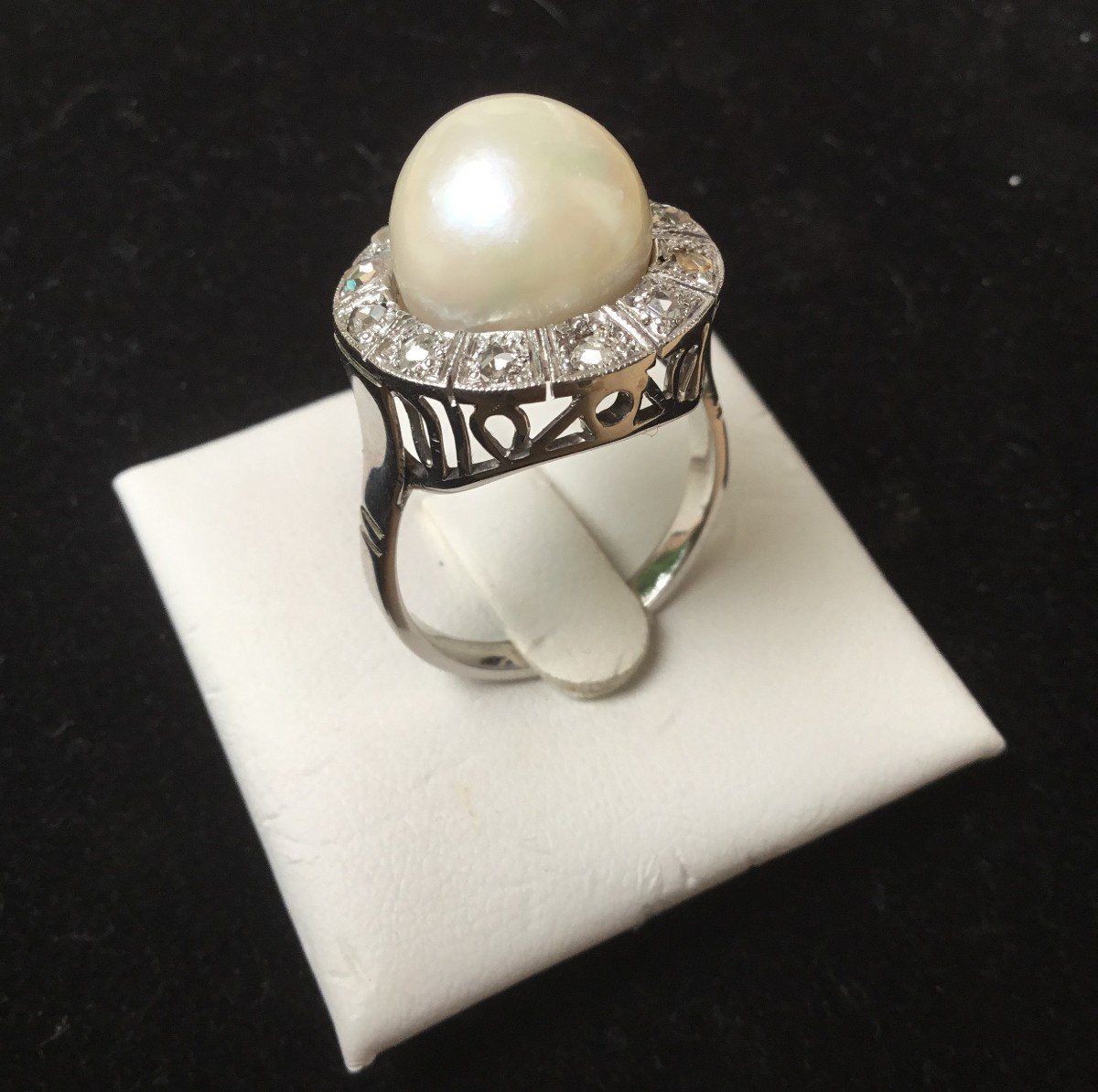 Gold, Pearl And Diamond Ring-photo-2