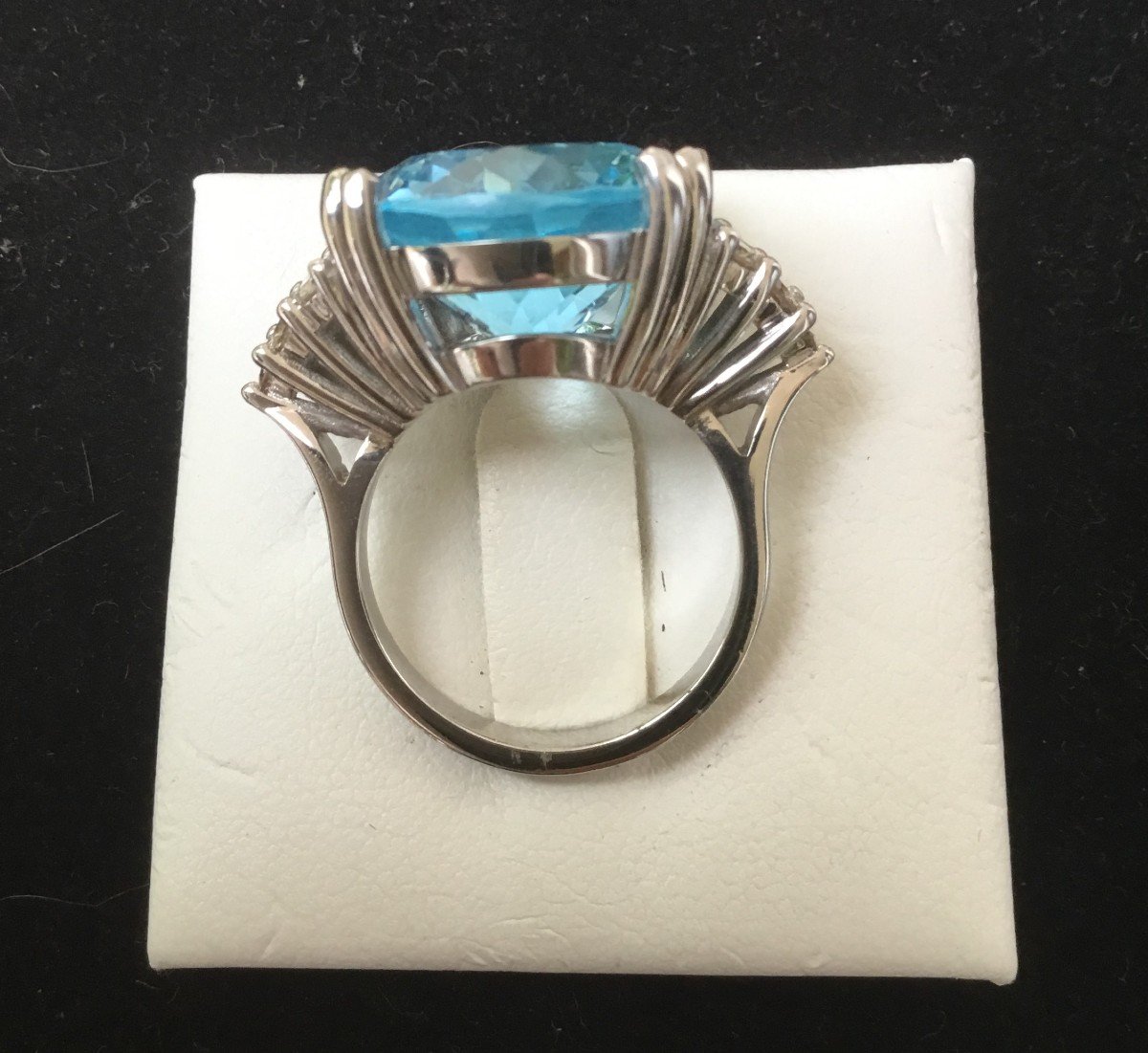 Bague or, topaze bleue et diamants-photo-1