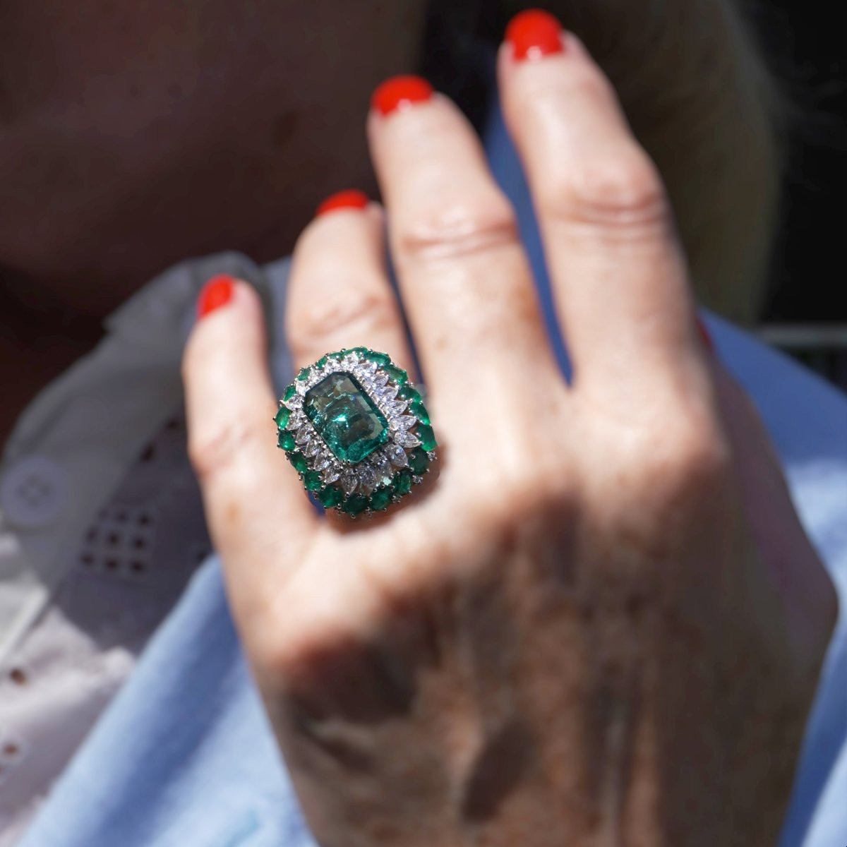  Importante emeraude, diamants poires,-photo-4