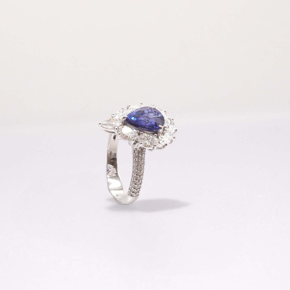 Bague saphir et diamants