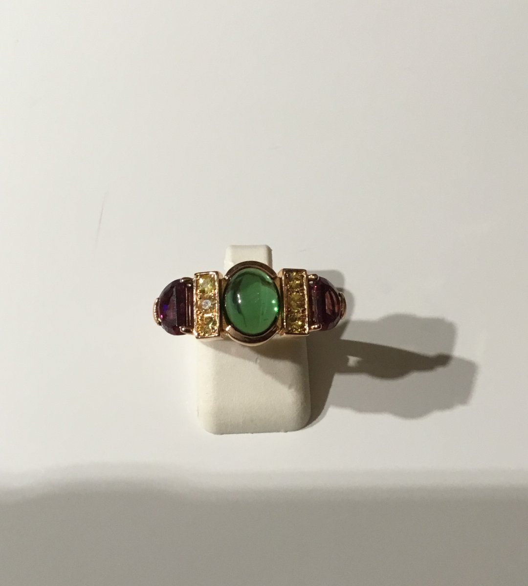 Bague or, tourmaline, saphirs jaunes et rubellites 