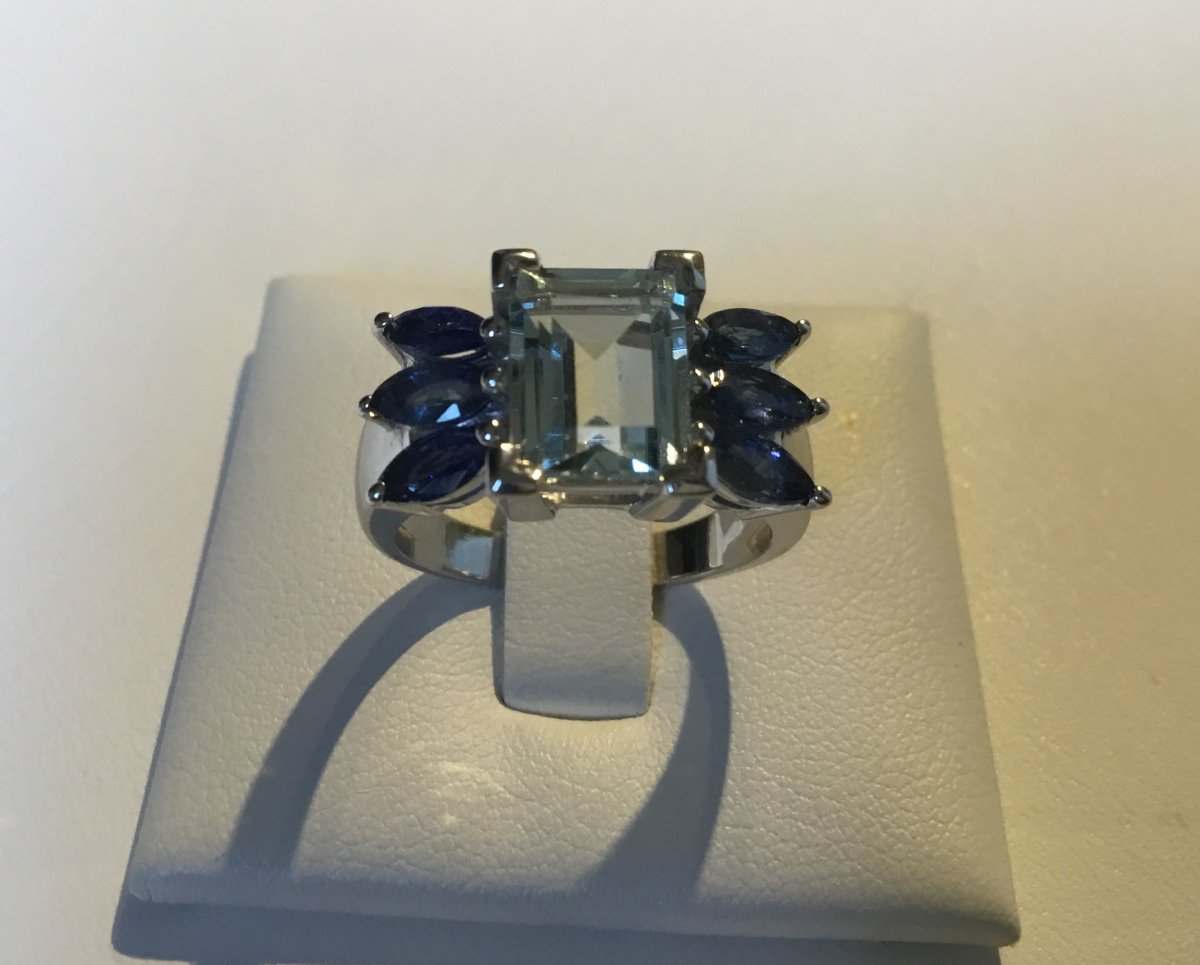 Gold, Aquamarine And Sapphires Ring