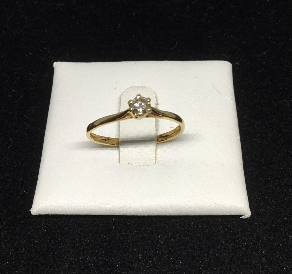 Bague solitaire, or et diamant