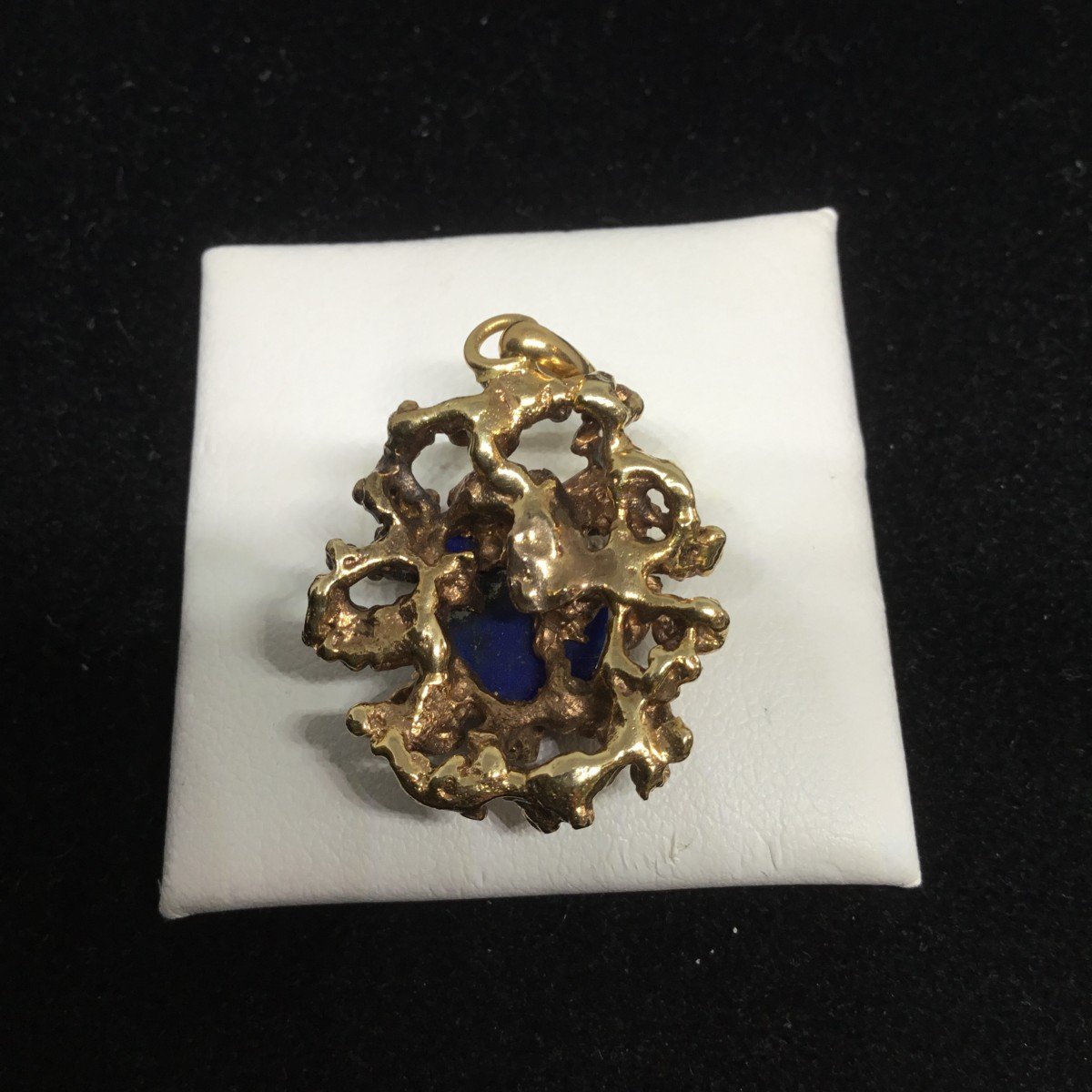 Gold And Lapis Lazuli Pendant-photo-4