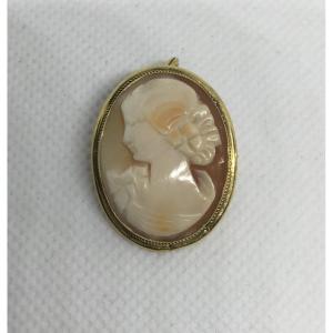 Pendentif-broche, vermeil et camée