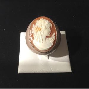 Cameo Ring, Bakelite And Silver