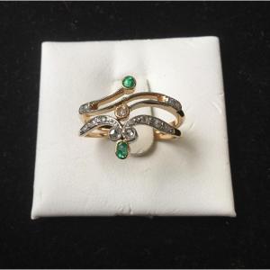 Gold, Emerald And Diamond Ring