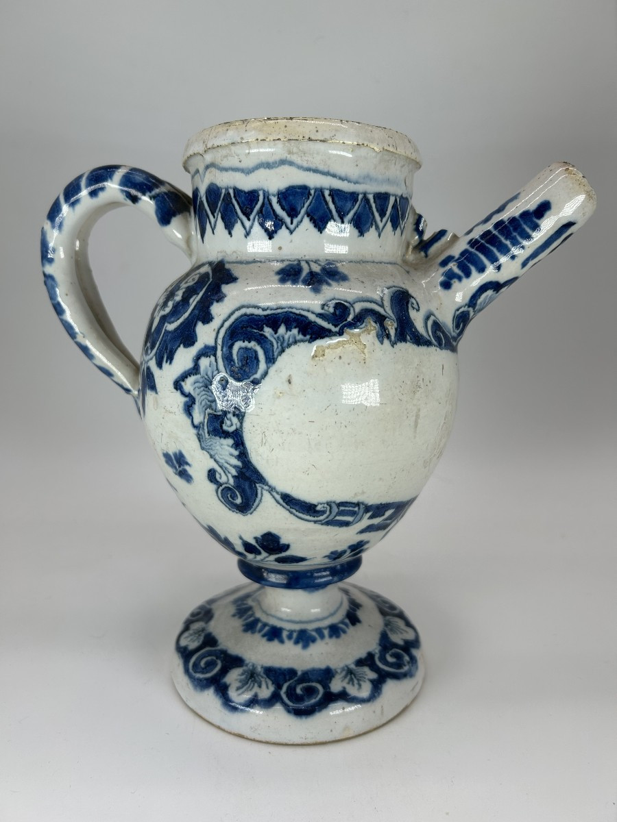 South France - Montpellier ? Early 18th Century - Chevrette With Rotating Decoration-photo-2