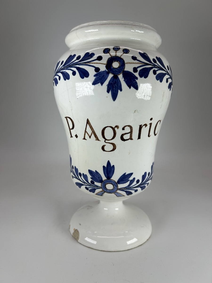 PARIS  XVIII ème siècle - APOTHICAIRERIE - POT CANON de forme balustre