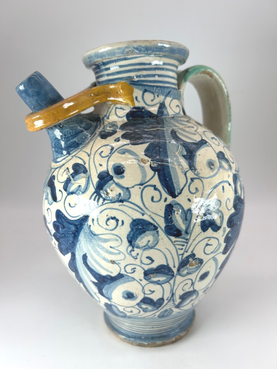 Montelupo - Italy - Mid-17th Century - Apothecary's Jar -photo-3