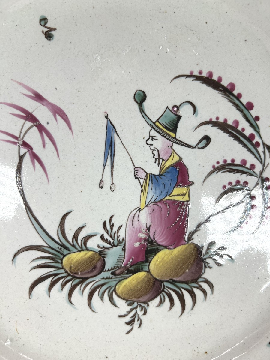 Aprey, 18th Century - Plate With A Chinese Man Wearing A Hat On A Mound-photo-3