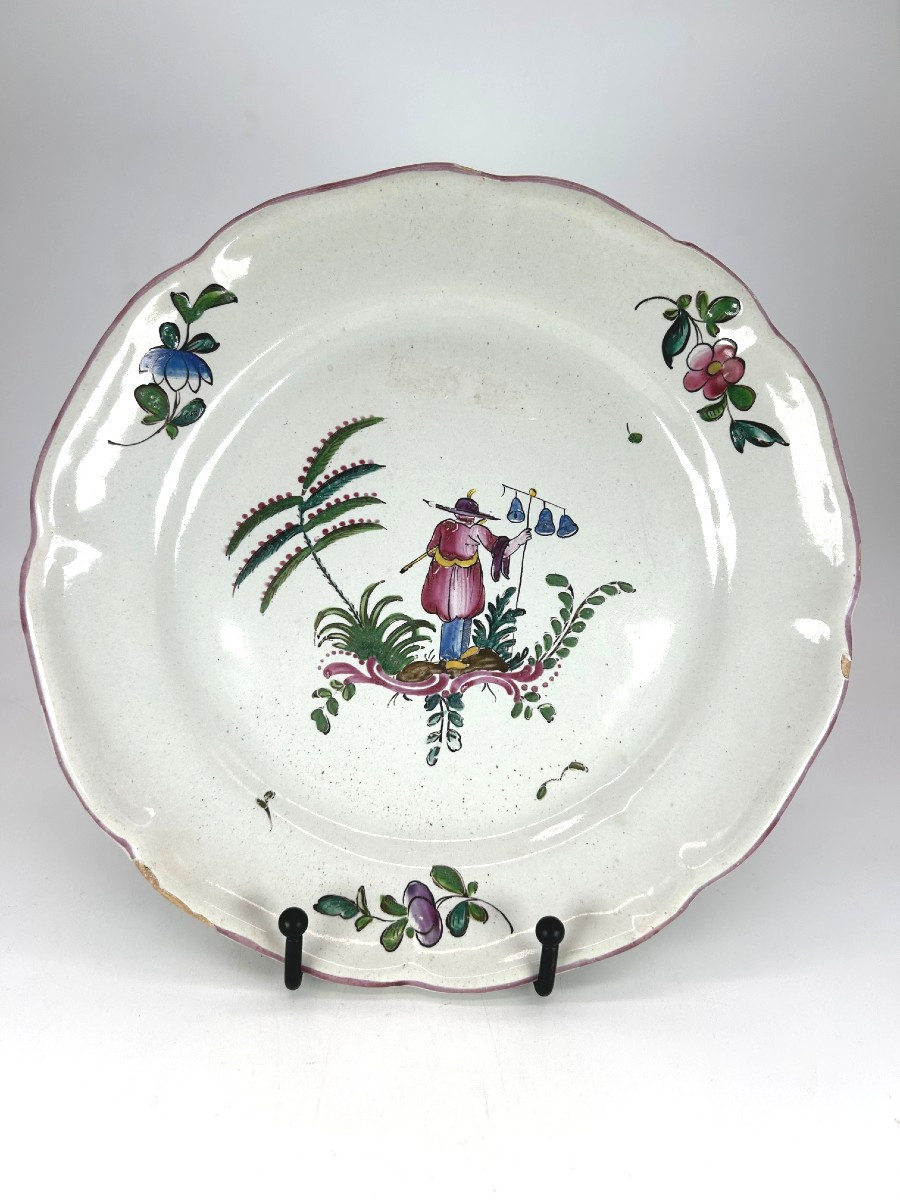 Aprey, 18th Century - Plate With A Leper