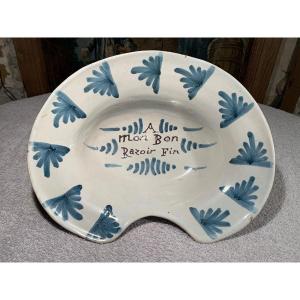 FAIENCE de NEVERS - XVIII ème siècle - PLAT à BARBE LEGENDE