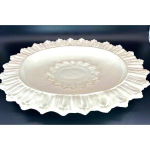 NEVERS XVII ème siècle - Vers 1670 - 1680 - Très grand plat godronné à fort relief