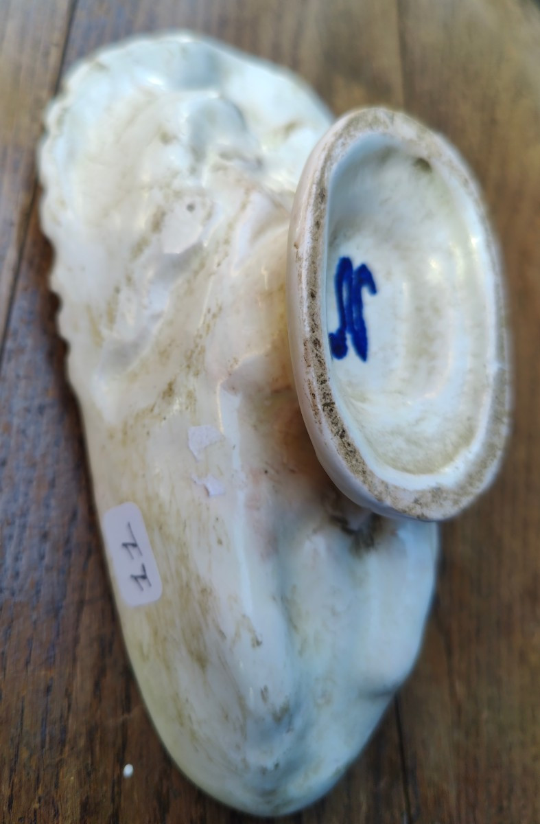 Nevers 17th - Woman Shell Bath -photo-2