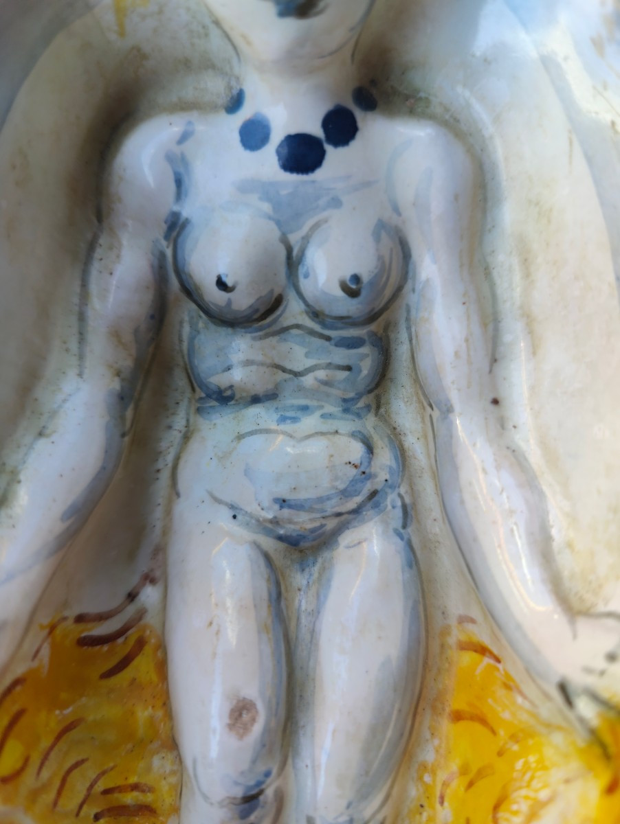 Nevers 17th - Woman Shell Bath -photo-5