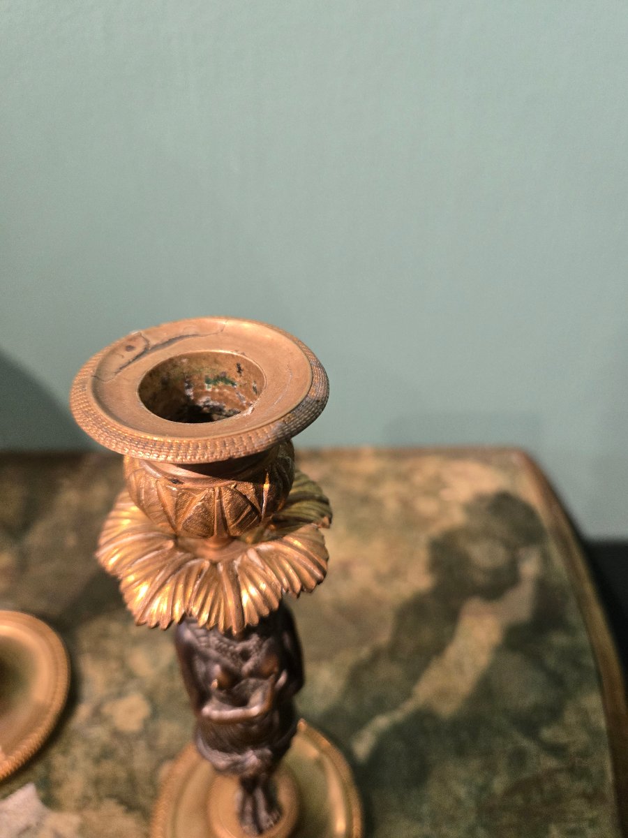 Paire de chandeliers en bronze a une flamme, return d'Egypte, a nettoyer, h 26 cm XIX siecle-photo-1
