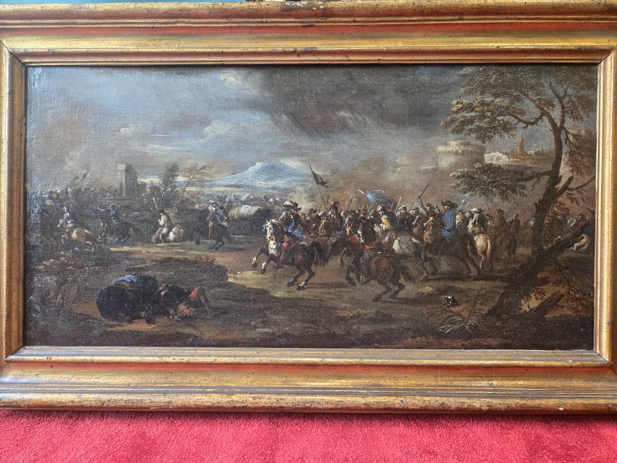 Paire de peinterus scenes de battaille, cm 73 x 39 , naples fin du XVII siecle, cadre ancienne